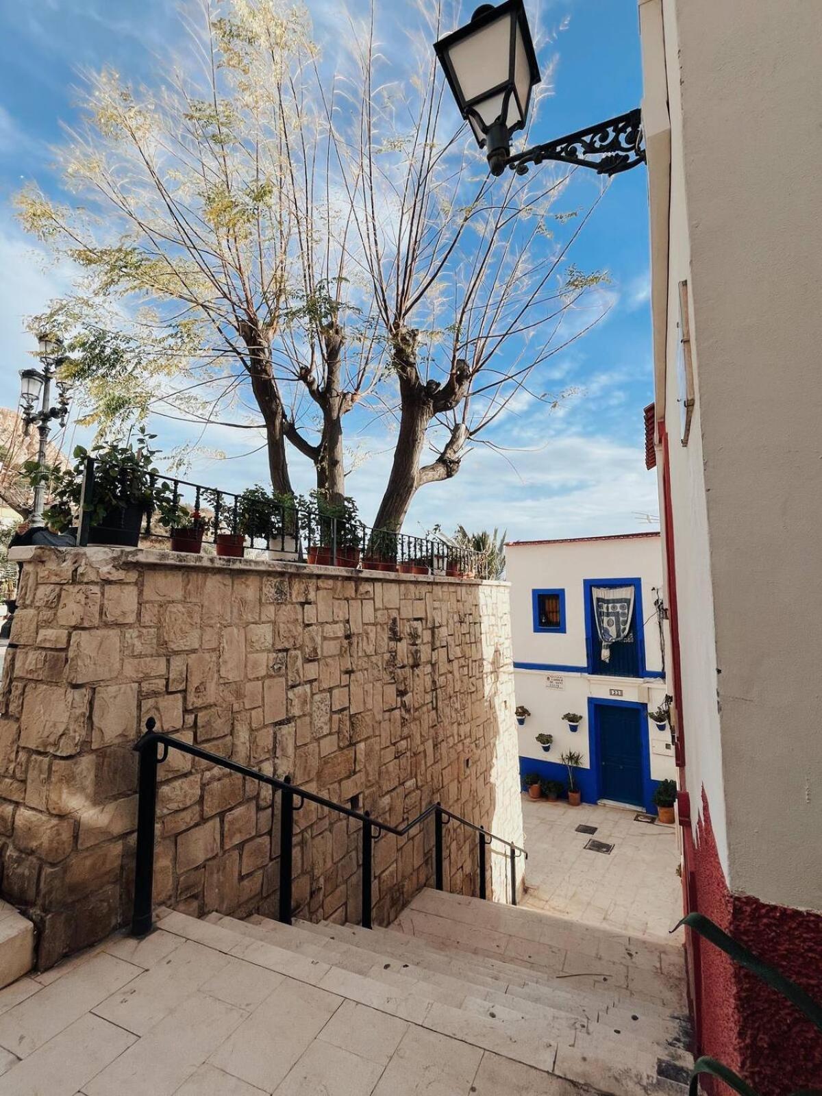 Apartamento En Casco Antiguo De Alicante Kültér fotó